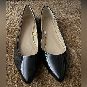 Elegant Black Women's Flats
